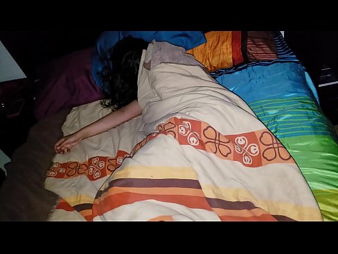 ❤️ Nevlastní syn buzeruje svou mladou nevlastní matku, zatímco ona spí. Porno vk u cs.muitohentai.ru ﹏
